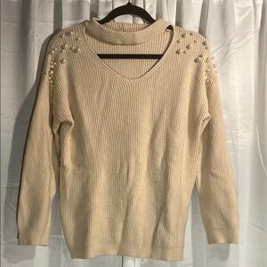 Entro Cream V-Neck Sweater with Pearl Details
